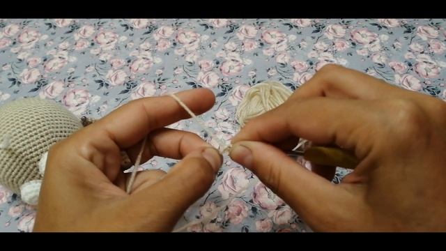 Мастер-класс. Котёнок с лапками. Часть 2. Ушки и носик.