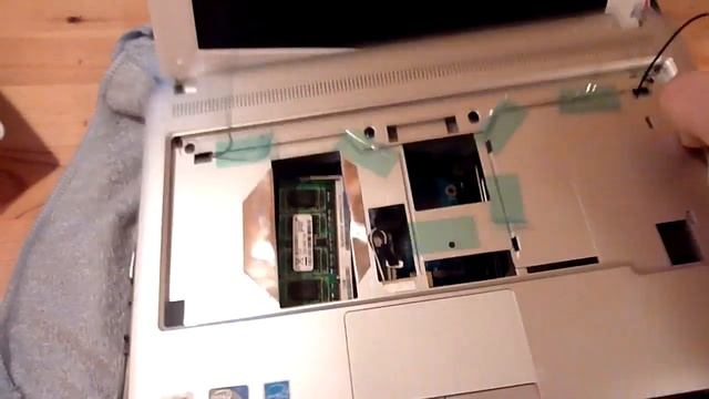 Sony Vaio M Netbook Arbeitsspeicher und Festplatte aufrüsten