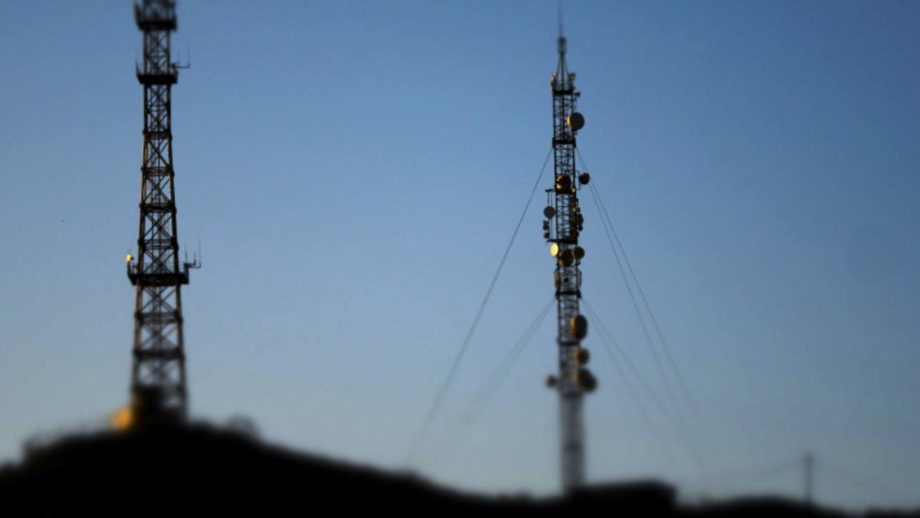 ФАС выдала предупреждение операторам связи из-за дополнительной платы в Крыму