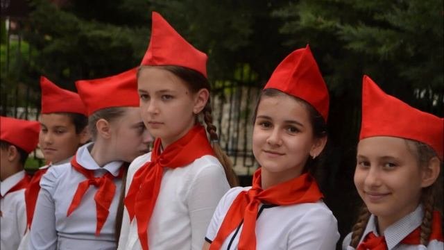 МИР! ТРУД! МАЙ! С ПРАЗДНИКОМ!!!!!!!!!!!!