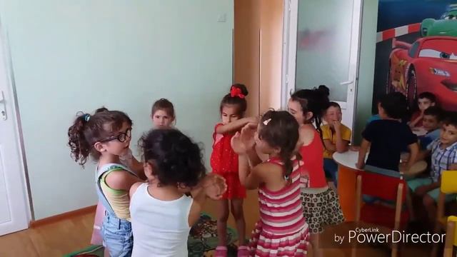 Ծիածան+Աստղիկներ/Մոկաց հարսներ