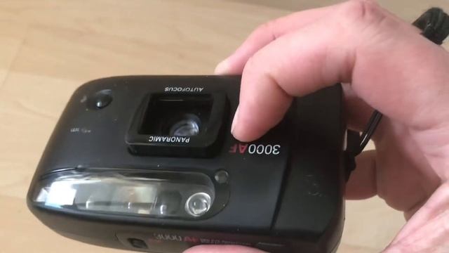 Polaroid 3000AF vintage 35mm film photo camera