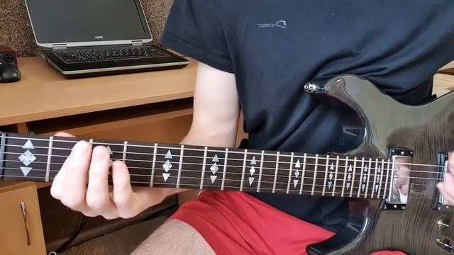 Новичек без задатков с 18 летним опытом игры на гитаре занимается по youtube урокам fredguitarist.