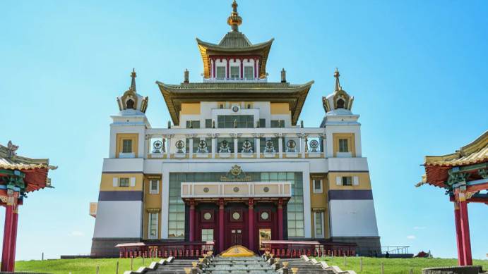 Золотая обитель Будды Шакьямуни (Элиста)- крупнейший буддистский храм в Европе