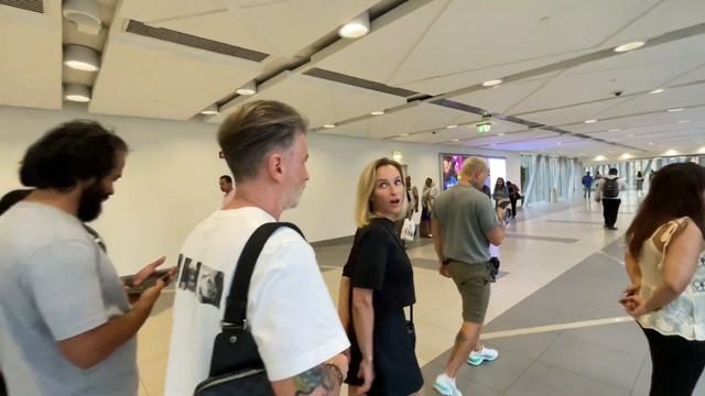 Погуляли в самом большом ТЦ | Dubai mall | поющие фонтаны