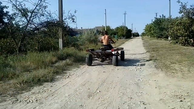 Первый выезд на квадроцикл на базе днепр