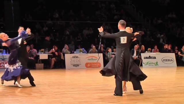 Evgeny Moshenin - Dana Spitsyna  SF Waltz  Amber Couple 2016