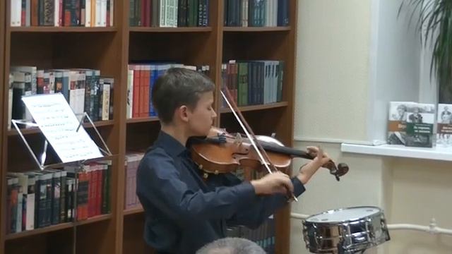 Сережа Буров, 13 лет. 1) Фибих. Поэма. 2) Телеман. Фантазия №12.