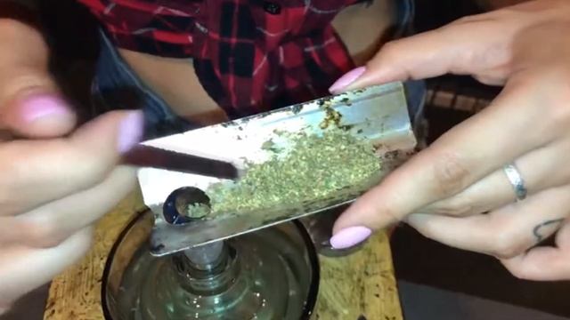 Gravity bong Водный Мокрый