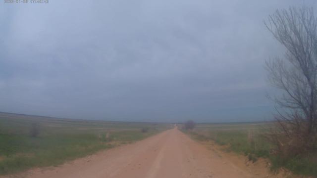Дорога через сухой лог на насыпную дорогу, от села Троинка до села Новосклюиха.(дичь конкретная.) 😊