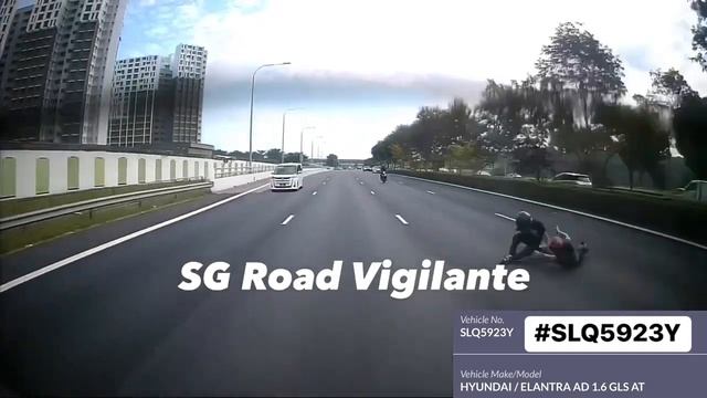 11may2023 tpe #SLQ5923Y hyundai elantra changing lane without due care hit and run on motorcyclist