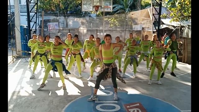 lick it | 20 fingers ft. rhoula | retro remix | dance workout