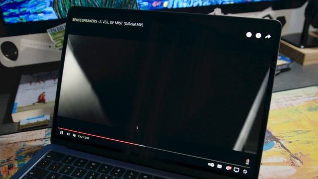 Thử cài Windows 11 lên MacBook Air M2 và chiến game cực căng!