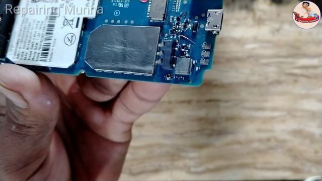 Jio F220B temperature too high phone will turn off if temperature keeps rising problem solution 100