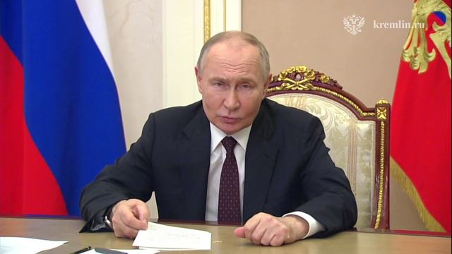 Владимир Путин в режиме видеоконференции провёл совещание по экономическим вопросам