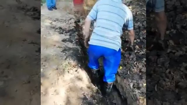 Демонтаж дренажной трубы "без щебня"