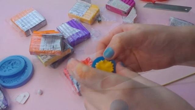 Серединка для заколок  Как сделать серединку для бантов  Шпильки цветы