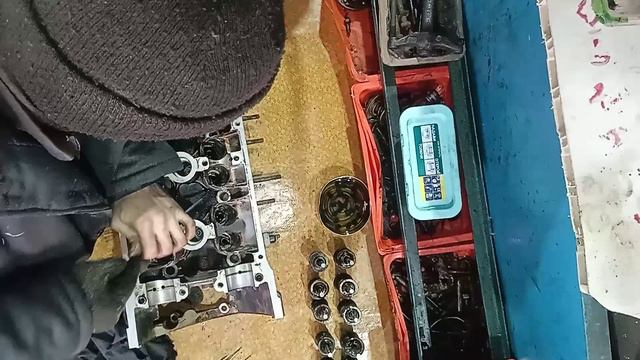 ГБЦ ЗМЗ 409.406 Разборка. Притирка клапанов. Замена Сальников.