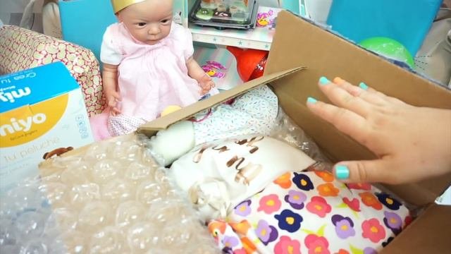 Mejor Cumpleaños de reborn Lindea con Ben I Muchos juguetes regalos Dulces y Correo de Fans
