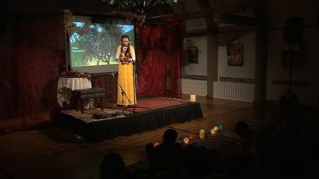 Muinasjutt sellest kuidas helge rahvas oma sõnu kaotas - Jutuvestja Polina Tšerkassova