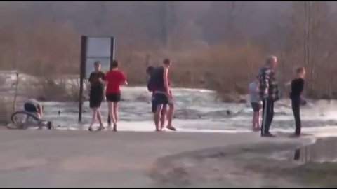 Весну послушай 250 Мб