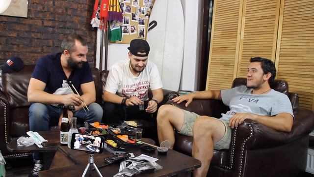 Тануки vs Якитория и Икура. Обзор на доставку в Москве.