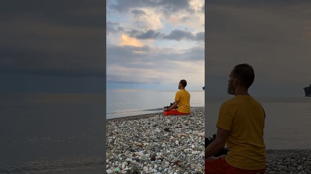 Медитация на берегу моря это прекрасно. Йога тур, Абхазия