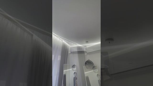 Видеообзор потолок 16