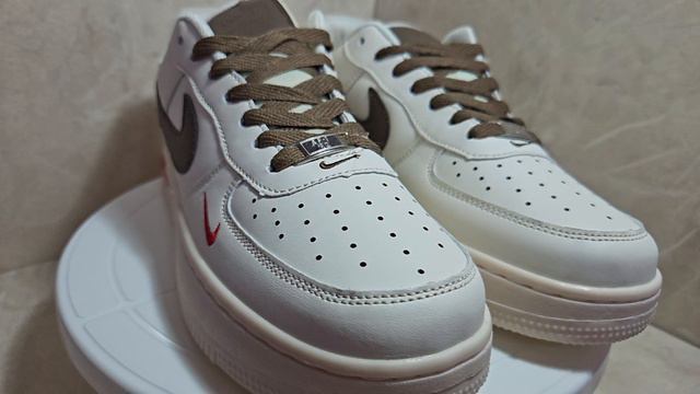 Nike Air Jordan gray