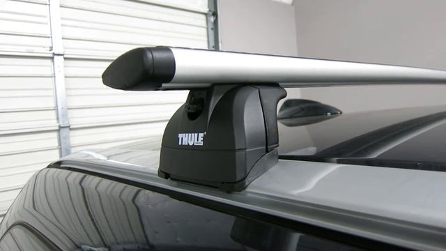 Volvo XC60 with Thule AeroBlade Roof Rack by Rack Outfitters