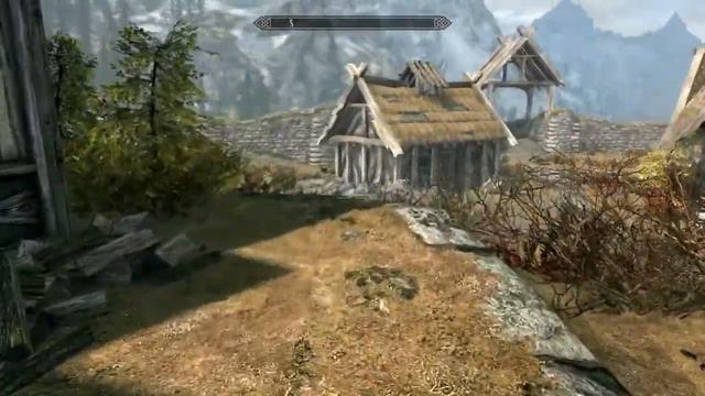 Skyrim Shadow Cloak necklace mod is awsome