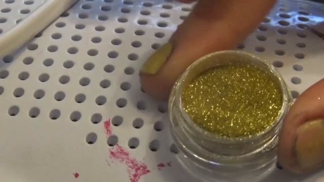 Дизайн на коротких ногтях: Ярко-желтый+ наклейки (слайдер) / Design on short nails