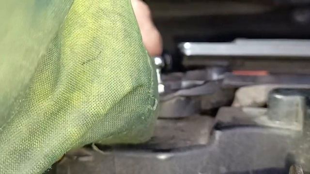 131 Citroën Picasso c4 change fuel filter