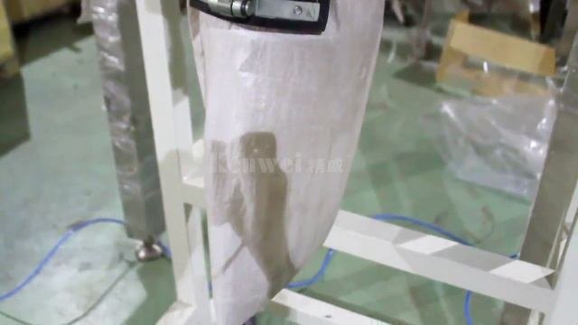 МАШИНА ДЛЯ НАПОЛНЕНИЯ И УПАКОВКИ ВЗВЕШИВАНИЯ СЫПУЧИХ МАТЕРИАЛОВ В БОЛЬШИЕ МЕШКИ