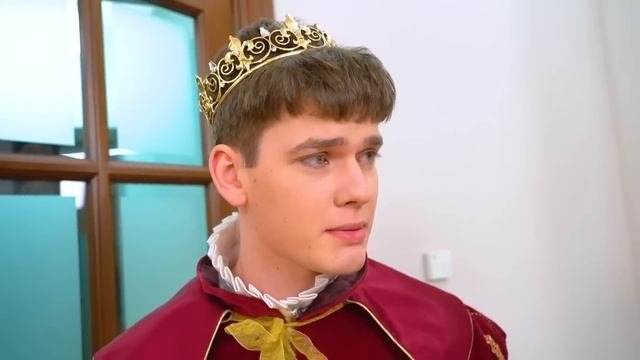 Как Стать Принцессами Дисней  Тройняшки Построили Двухэтажную Кровать