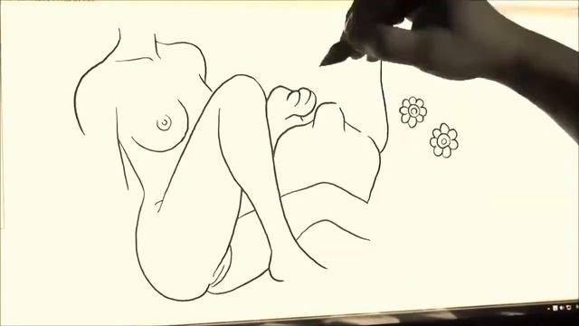 Художник из Вьетнама рисует картины вверх ногами!