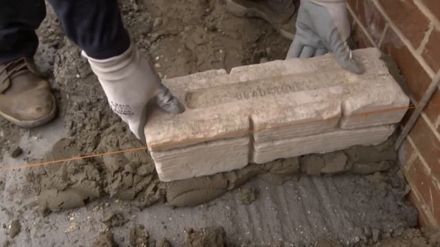 How To Build A Wall | Bradstone How-To Guides | Build a Small Wall | Bradstone