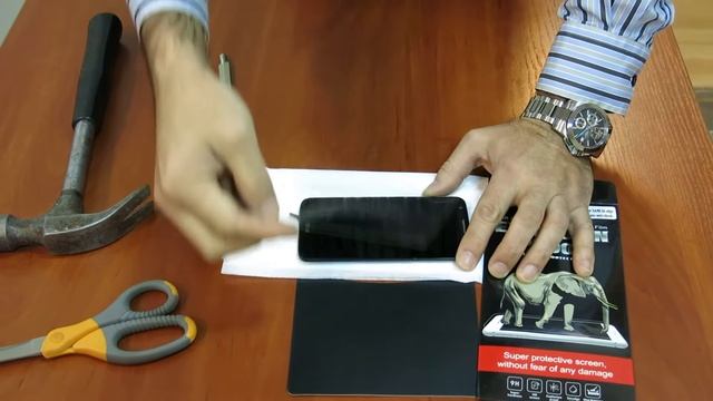 Тест противоударной защитной пленки Explosion Proof