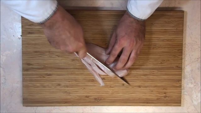 домашни ньоки с пиле в сметанов сос/home made gnocchi with chicken and white sauce