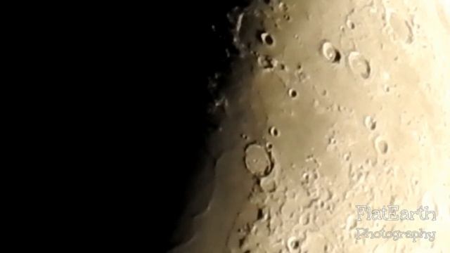 INCREDIBLE FULL HD MOON video with world's smallest handheld telescope - Nikon coolpix P900