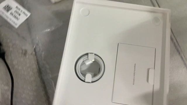 Unboxing Macbook air Chip M1 Amazing