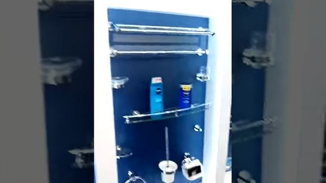 Аксессуары в ванную комнату