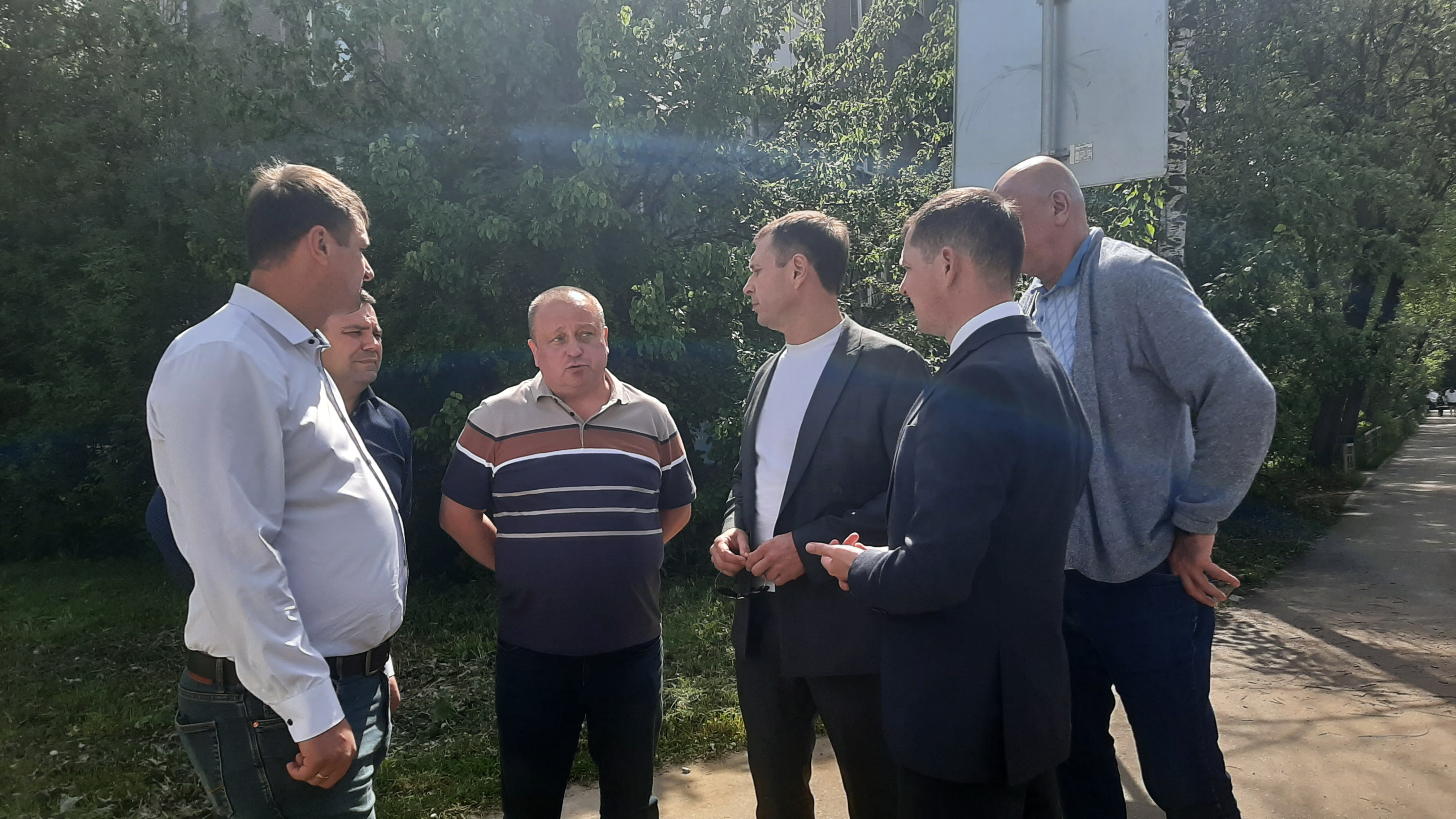 Депутаты городской Думы проверили ход работ ямочного ремонта