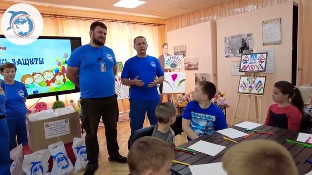 Активисты Белоярского района Югры доставили подарки ясиноватцам