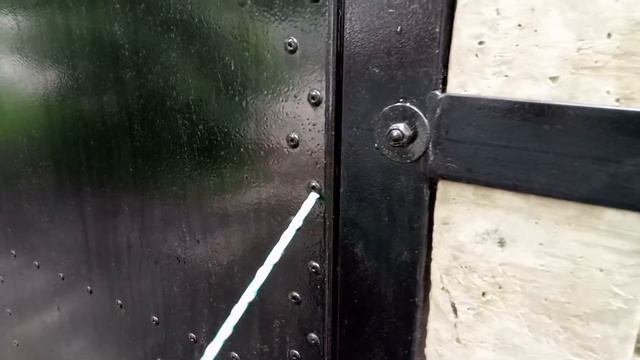 Калитка на заклёпках