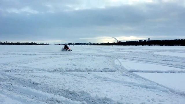 #мотокросс #мотокроссуроки МОТОКРОСС НА ЛЬДУ / МОТОКРОСС 2018 / motocross on ice /Никита Омельяненк