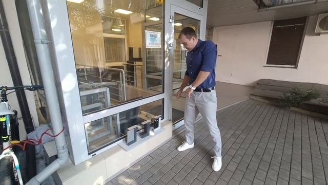 Офисные перегородки Алютех как устроены в разрезе на образце