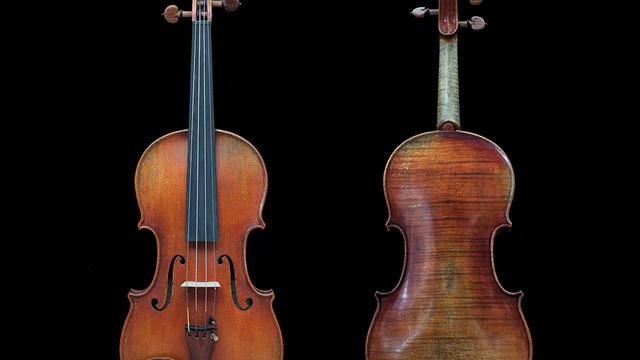 Paganini, Caprice No 24,  By S.  Accardo On Guarneri Del Gesù