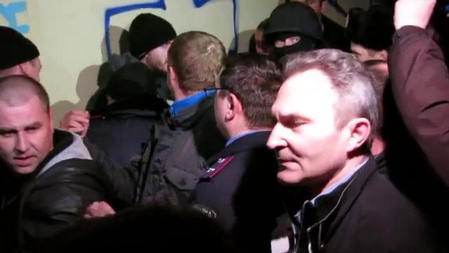 СВТ Харьков ул. Рымарская 14. 03. 2014  поимка боевиков ч.2