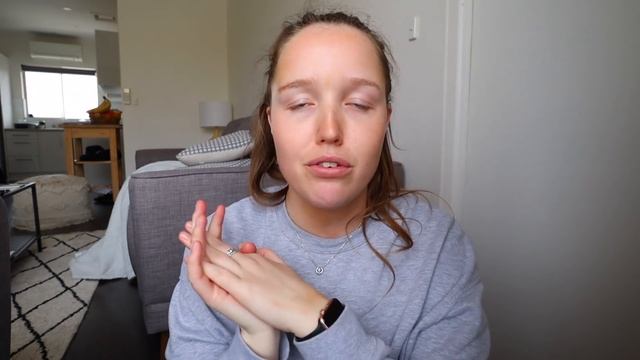 WEEKLY VLOG | Working Out + @ Home Laser Hair Removal (Selfie Skin) ⚡️ | Smileycitrus